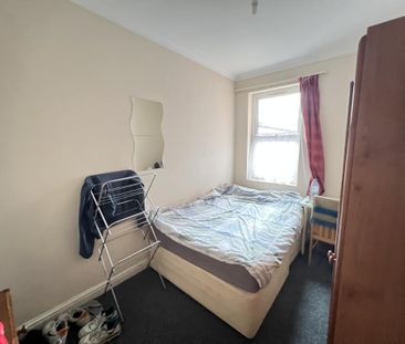 5 bedroom house to rent - Photo 1