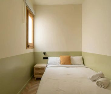 Barcelona - Photo 1