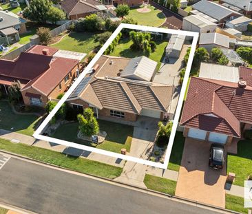 10 Sturt Street, Cobram - Photo 1