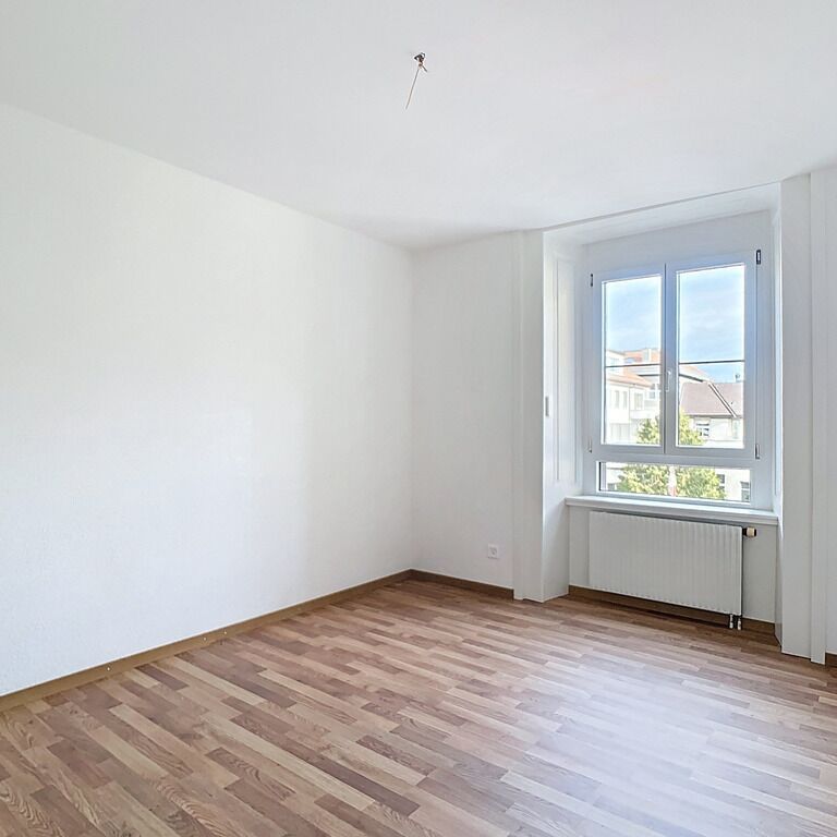 Appartement 4 pièces avec balcon - Photo 1