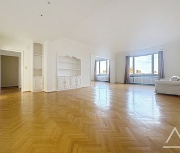 Louise 349 - Photo 2