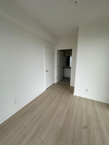 For Lease - 3071 Trafalgar Rd N/A Unit# 803, Oakville, Ontario - Photo 3