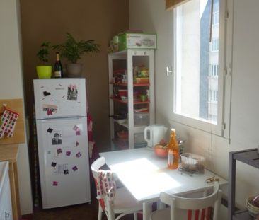 Location Appartement 1 pièce 30m² TOURS 37000 - Photo 2