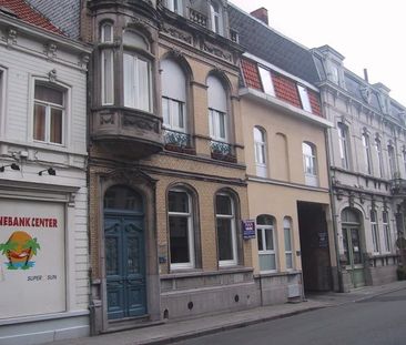 Appartement met twee slaapkamers in het centrum van Izegem. - Foto 1