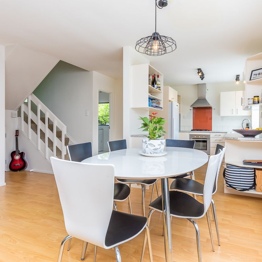 Property Management24 West End Road, Herne Bay - House for Rent - Photo 1