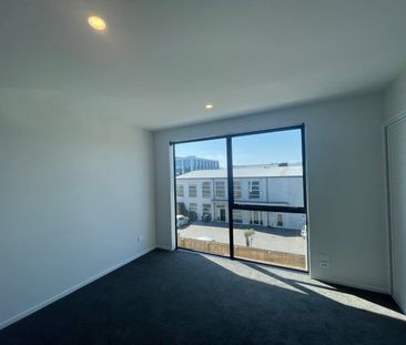 13/333 Lincoln Road, Addington - Photo 3