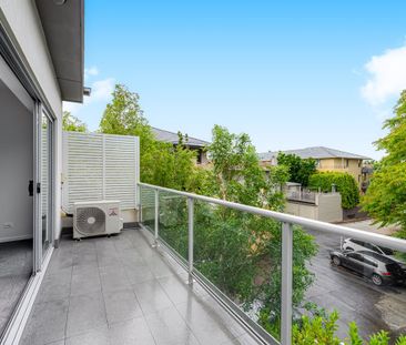 15/5 Lewisham Road, WINDSOR, VIC - Photo 2