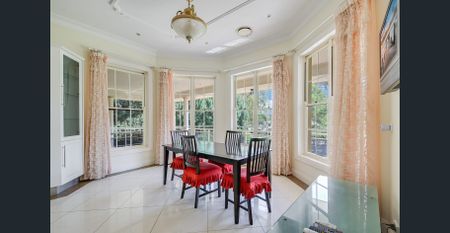 OVER 100 SQ HOME – THEY DON’T COME MUCH BETTER THAN THIS! - Photo 5