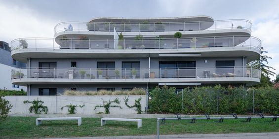 Centre de Nyon, à louer appartement de 4.5 pièces en duplex - Photo 3