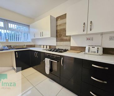 3 bedroom terraced house to rent - Photo 4