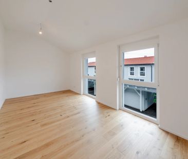 Stylisches Reihenhaus mit Garten und 2 Carports in Tillmitsch - Photo 1