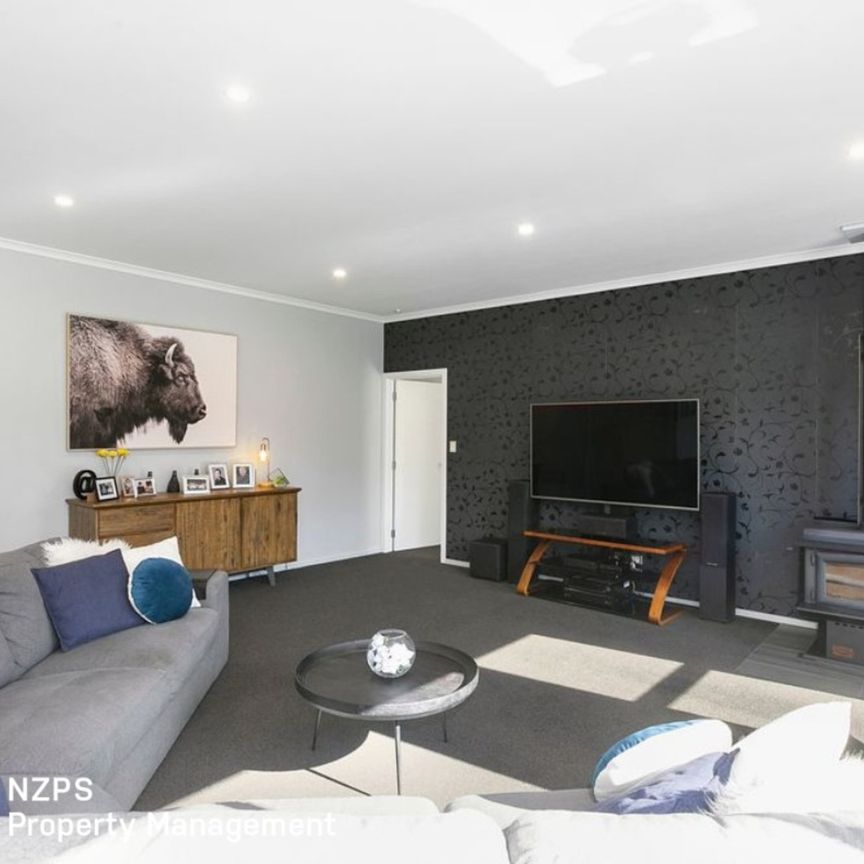 318 Brighton Road, Waldronville - Photo 1