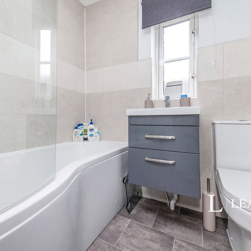 2 bedroom house to rent Grayling Road, Pinewood, Ipswich, Suffolk, IP8 - Photo 1