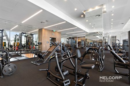 MODERN ONE-BEDROOM STUDIO APARTMENT AT PRIMA PEARL - WHITE GOODS INCLUDED - Photo 4