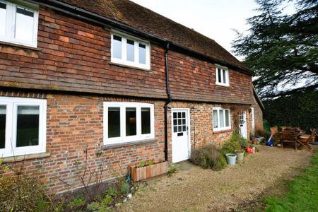 2 bedroom cottage to rent - Photo 2