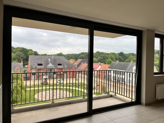 Centraal gelegen appartement met 2 slaapkamers en garage - Photo 1