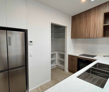 Brand New 3-Bedroom Modern Home - Premium Living in a Sought-After ... - Photo 4