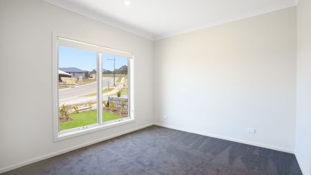 Sleek Sanctuary in Mount Barker - Photo 5