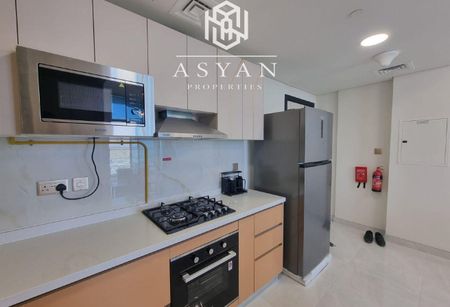 Fully Furnished | High Floor | Amazing View - Photo 2