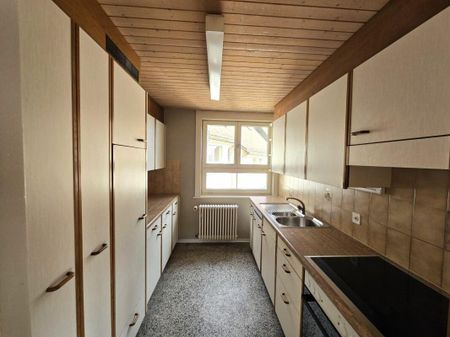 Helle 3.5-Zimmer-Dachgeschosswohnung im 4. OG - Photo 3