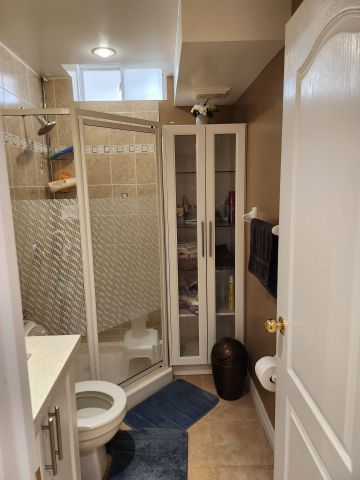 For Lease - 923 Mantle Crescent, Mississauga, Ontario - Photo 4