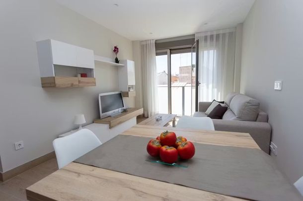 Avinguda de Peris i Valero, Valencia, Valencian Community 46004 - Photo 1