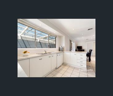 78 Romano Avenue, Mill Park, Vic 3082 - Photo 6