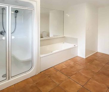 MASTERTON - 3 BEDROOMS - Photo 5