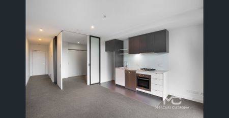 WELL APPOINTED ONE BEDROOM APARTMENT WITH BALCONY - Photo 2