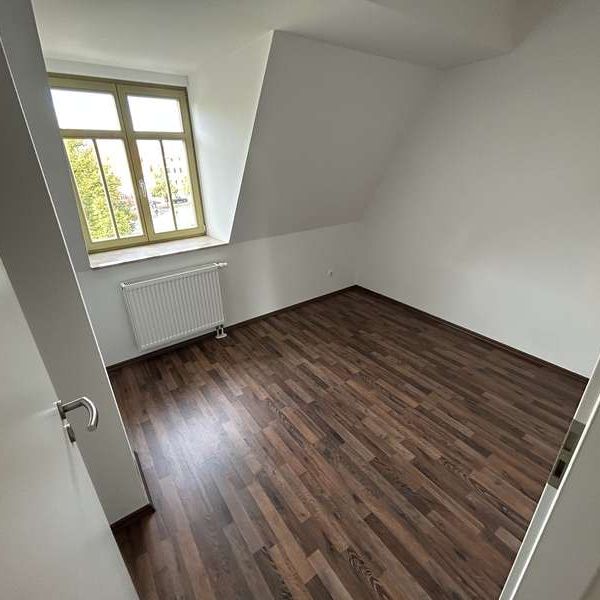 **Exklusive Maisonette-Dachgeschosswohnung im Herzen von Delitzsch** - Foto 1