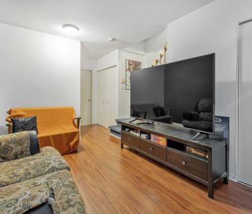 Maison de plain-pied à Montréal (Montréal-Nord) - Photo 6