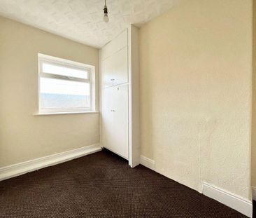 3 bed terraced house to rent in SR8 - Photo 5