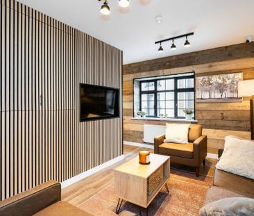 1 bedroom in a flat share to rent - Photo 5