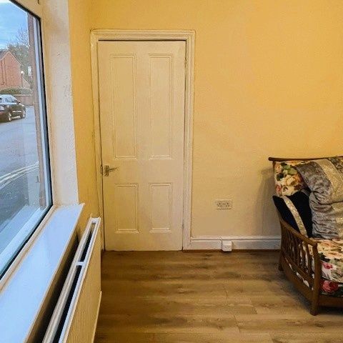 Cambridge Street - Photo 1