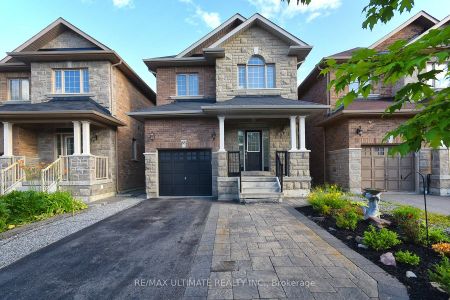 Detached Home For Lease | N9244720 - Photo 3
