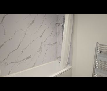 1 Bed Flat, Headingley, LS6 - Photo 1