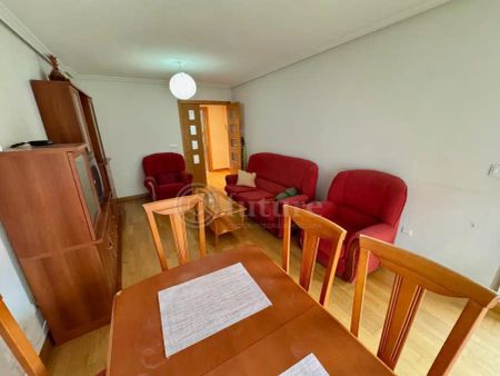 Piso de alquiler en Calle Poeta Jesús Rasueros, Pizarrales - Photo 4