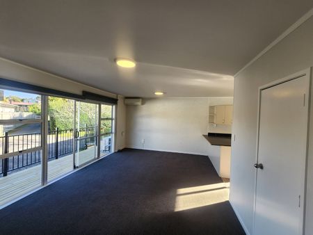 3/15 Trojan Crescent, New Lynn - Photo 3