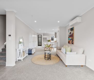 62 Nugget Avenue, Hobsonville, Auckland - Photo 2