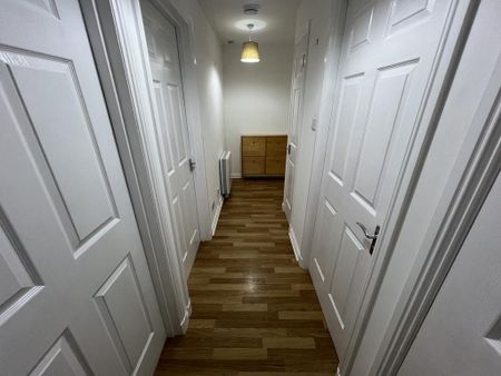 1 bedroom flat to rent - Photo 4