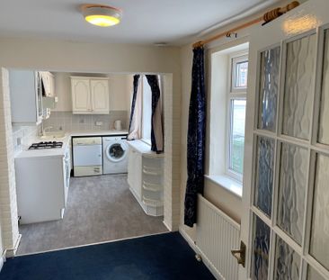 2 bed terraced house to rent in Malakoff Road, Great Yarmouth, NR30 - Photo 5