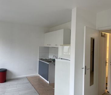 Studio 26 m² - 1 pièce - Le Chesnay Rocquencourt (78150) - Photo 3