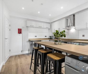 1 bedroom in a house share to rent - Photo 5