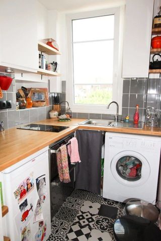 T2 – MEUBLÉ – IVRY-SUR-SEINE – 30,77 m² - Photo 5