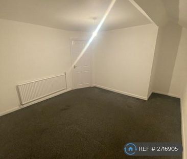 2 bedroom semi-detached house to rent - Photo 4