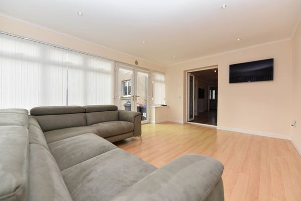 40 Ury Meadows, AB51 4ZE, Inverurie - Photo 1