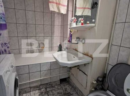 Garsoniera de 30 mp, decomandata, zona strazii Parang - Fotografie 5
