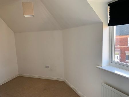 2 bed apartment to rent in May Close, Hebburn, NE31 - Photo 3