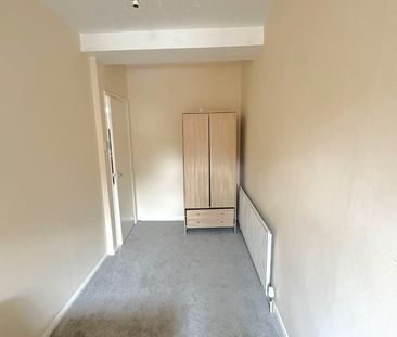 2 Bed Flat, Commercial Road, E1 - Photo 4