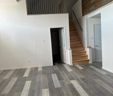 Loft deux étages - Photo 2